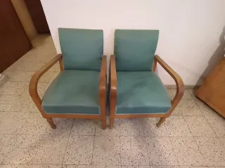 2 Sillones Vintage Madera y Tela