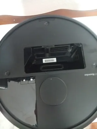 Robot Aspirador y Fregasuelos Roomba 405