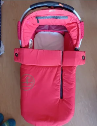 Capazo Jane Muum Rojo