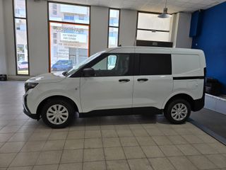 Ford Transit Courier 2026