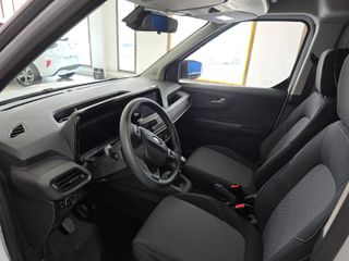 Ford Transit Courier 2026