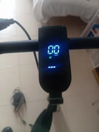 Patinete Eléctrico Cecotec Bongo M XL 40