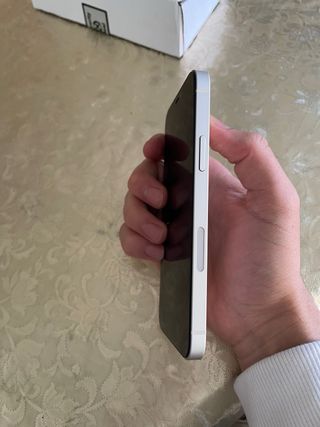 iPhone 12 Blanco Roto