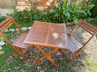 Mesa y 2 Sillas Teka Plegables Exterior