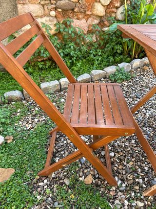 Mesa y 2 Sillas Teka Plegables Exterior