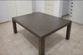 Mesa de comedor extensible de madera