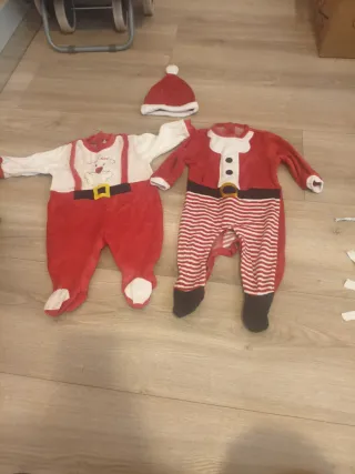 2 Bodys Papá Noel Bebé Talla 0-6 Meses