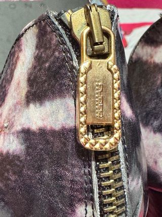 Zapatos tacón piel Custo Barcelona estampado cebra