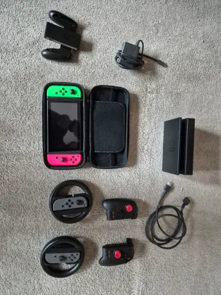 Nintendo Switch con 4 mandos