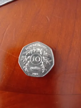 Moneda 10 chelines Uganda 1987