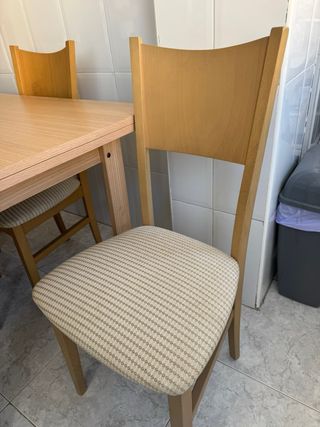 Mesa de comedor de madera extensible