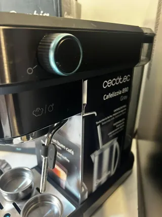 Cafetera Cecotec Cafelizzia 890 Gray A estrenar