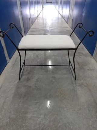 Asiento de forja con cojín estampado