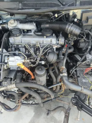Motor 1.9 TDI ASV ( Audi A3 8l)