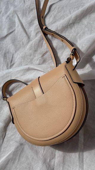Bolso Chloe Beige y Dorado