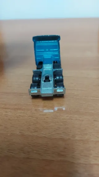 Camión Majorette Mercedes Truck Force