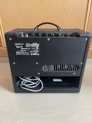 Amplificador Fender Blues Junior III