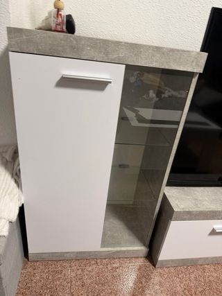 Mueble TV modular gris y blanco