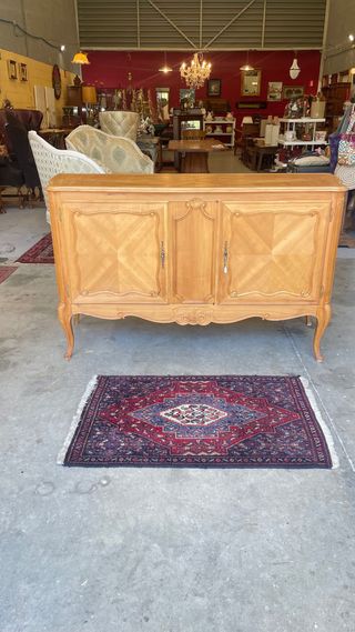 Aparador de madera natural