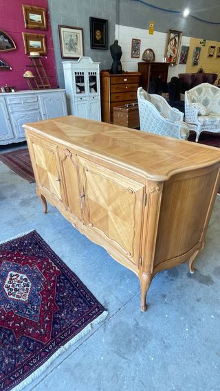 Aparador de madera natural