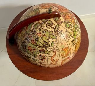 Mueble Bar Globo Antiguo con Ruedas