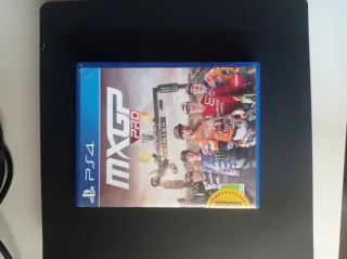 PS4 Slim Negra