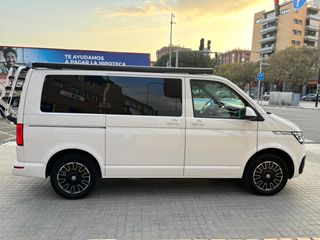 Volkswagen Caravelle 2023
