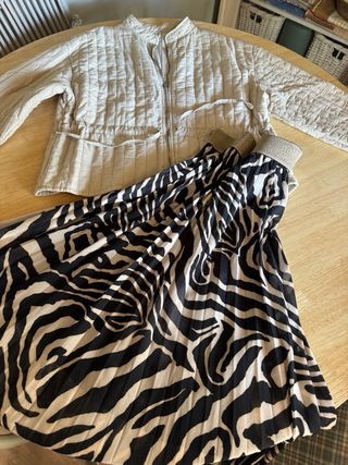 Conjunto Chaqueta y Falda Cebra Beige/Negro