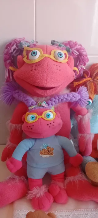 Lote Lunnis Peluches + 2 Muñecos Regalo