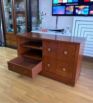 Mueble TV madera salón