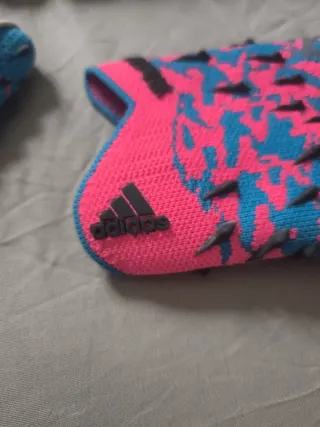 Guantes Adidas Predator