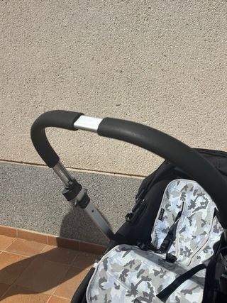 Carro de bebé con cuco y silla