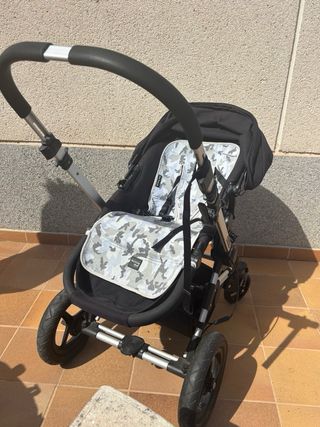 Carro de bebé con cuco y silla