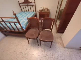 Cómoda vintage de madera