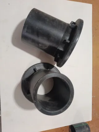 2 Porta bridas DN90 PE