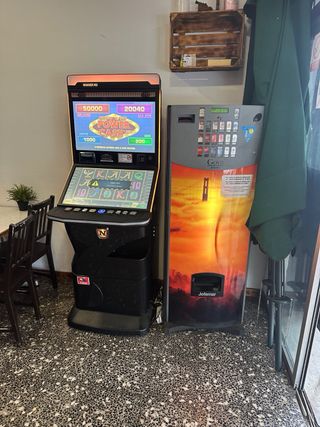 Traspaso Bar cafeteria en belvitge tiene 6 mesas