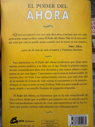 El poder del ahora: Una guía para la iluminació...