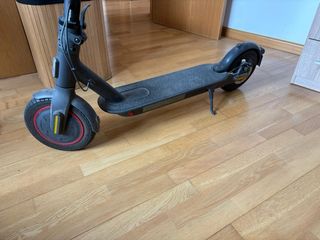 Patinete Xiaomi Pro 2 con ruedas nuevas y grandes