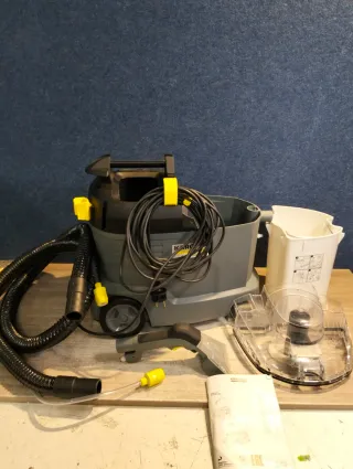 Karchër Puzzi 8/1 Lava-Aspiradora 1200 W