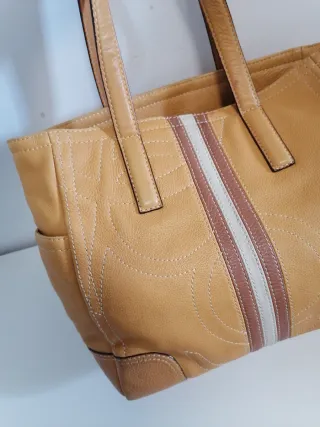 Bolso Purificación García tonos tierra