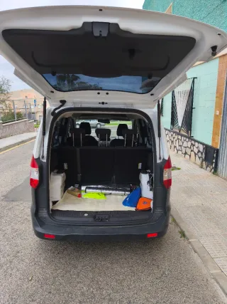 Ford Transit Courier 2017