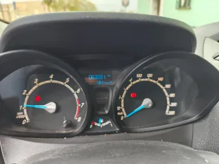 Ford Transit Courier 2017