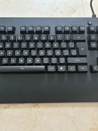 Teclado Logitech G213 Prodigy Negro