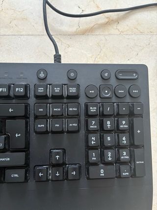 Teclado Logitech G213 Prodigy Negro