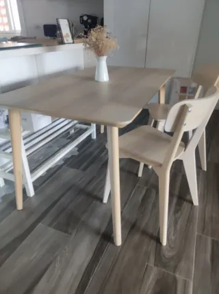 Mesa comedor LISABO Ikea 140x78cm