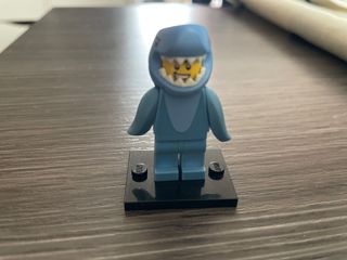 Lego Serie 15 Shark Suit Guy
