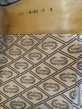 Botas altas piel Kurhapies T36 Negras