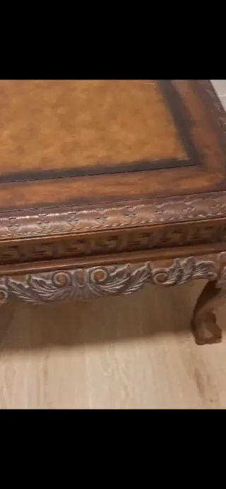 Mesas auxiliares de madera antiguas