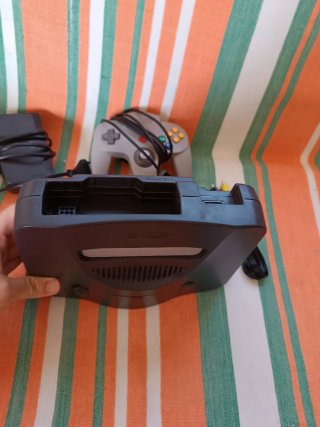Nintendo N64 + 7 Juegos. Clásicos. Super Mario.