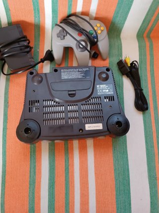 Nintendo N64 + 7 Juegos. Clásicos. Super Mario.